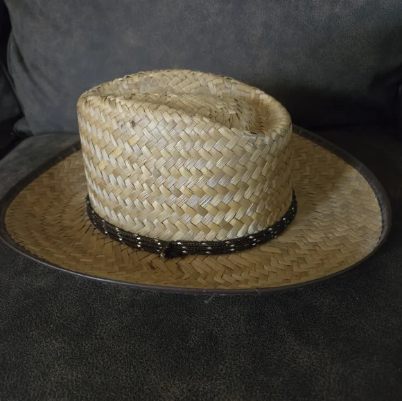 Western Straw Hat Made in Mexico with Brown & Silver Band Around Rim - Picture 4 of 8